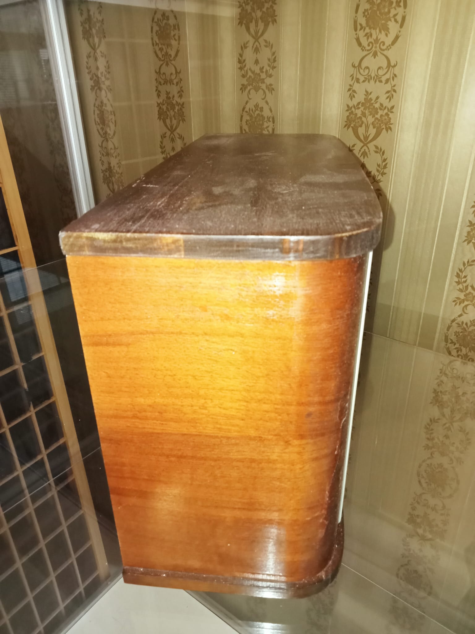 Philips BSF333U kotelo ja kaiutin puretaan Philips BSF333U kotelo ja kaiutin puretaan